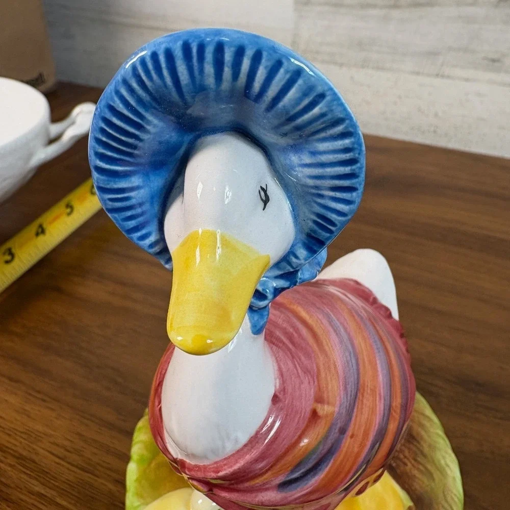 Vintage Schmid Beatrix Potter Jemima Puddle Duck Revolving Music Box, Carpenters